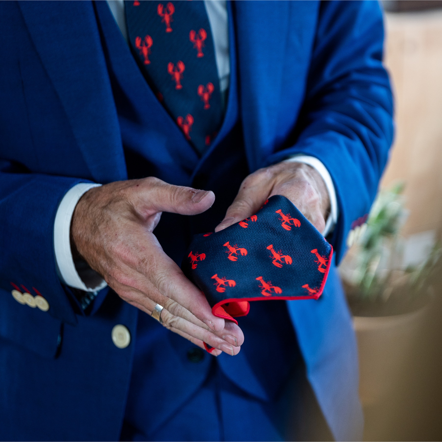 Lobster Tie & Pocket Square Gift Set – Daily Wire Shop